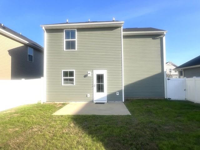 906 English Green Way, Woodruff, SC 29388