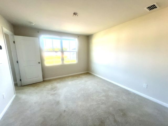 906 English Green Way, Woodruff, SC 29388