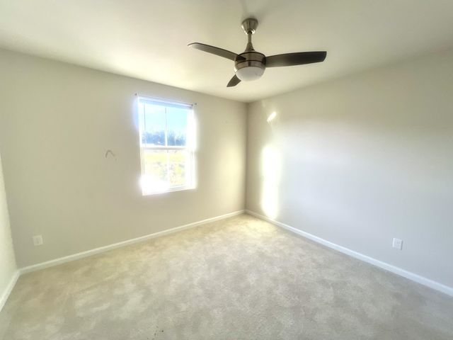 906 English Green Way, Woodruff, SC 29388
