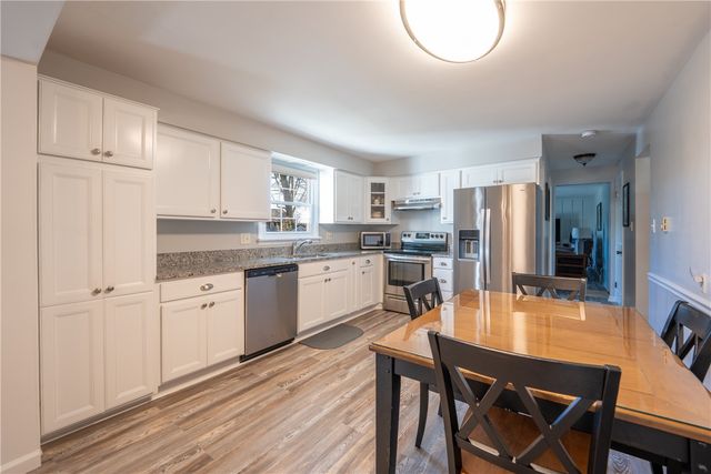 1106 Scenic Dr, Unity Twp, PA 15601