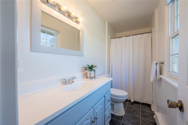 1106 Scenic Dr, Unity Twp, PA 15601