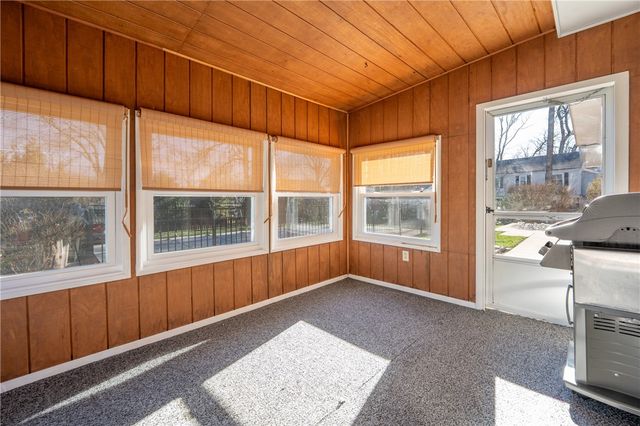 1106 Scenic Dr, Unity Twp, PA 15601
