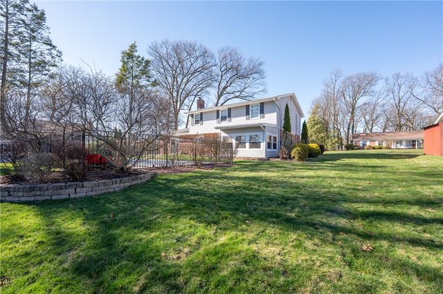 1106 Scenic Dr, Unity Twp, PA 15601
