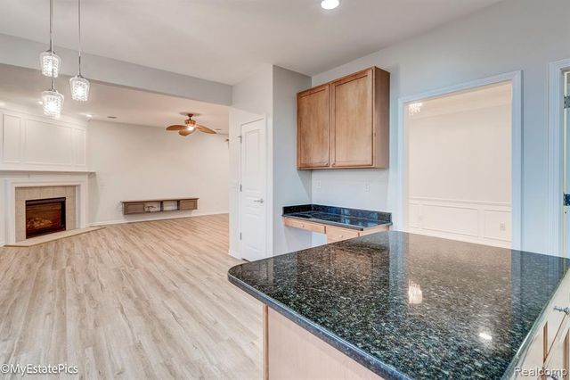 45101 Bartlett Drive, Novi, MI 48377