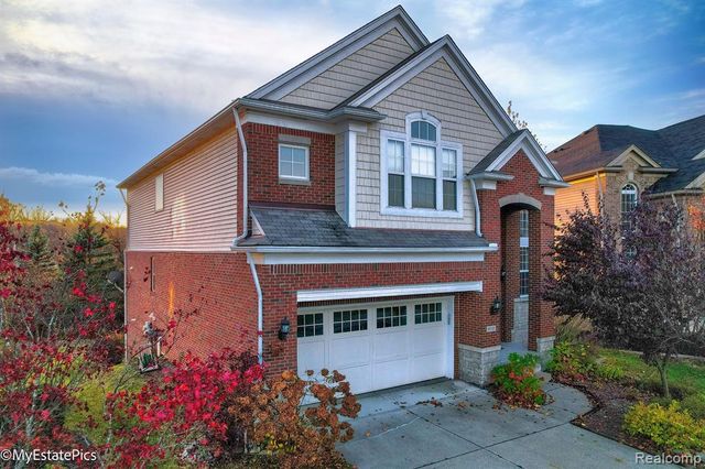 45101 Bartlett Drive, Novi, MI 48377