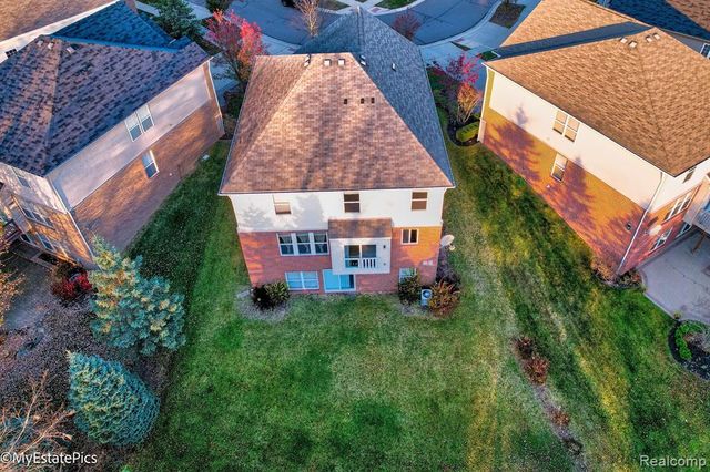 45101 Bartlett Drive, Novi, MI 48377