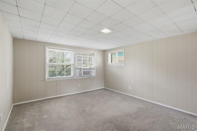 9 Berry Wood Drive, Glendale, MO 63122