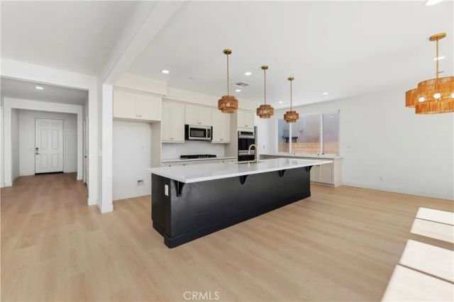5344 Strawberry, Fontana, CA 92336