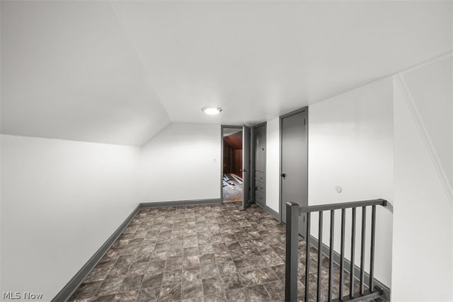 4229 State Route 305, Southington, OH 44470