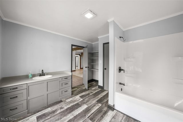 4229 State Route 305, Southington, OH 44470