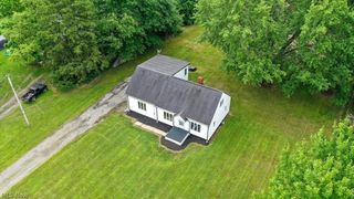 4229 State Route 305, Southington, OH 44470