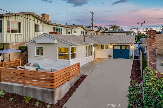 325 W Avenida Palizada, San Clemente, CA 92672