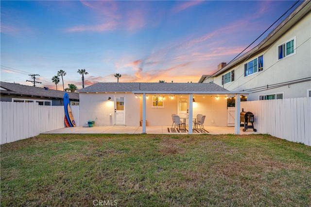 325 W Avenida Palizada, San Clemente, CA 92672