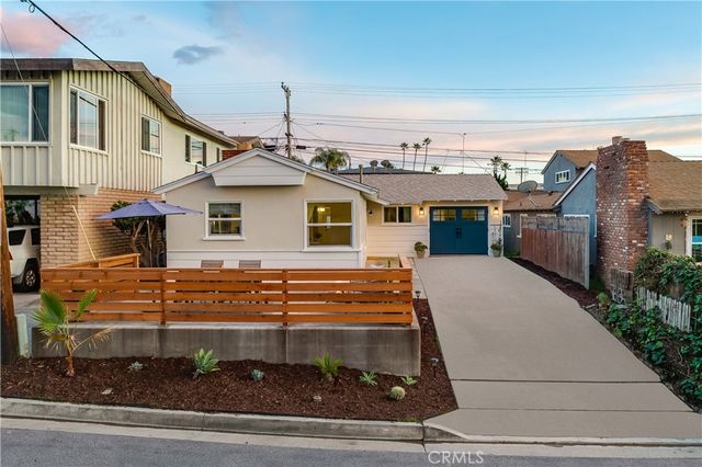 325 W Avenida Palizada, San Clemente, CA 92672
