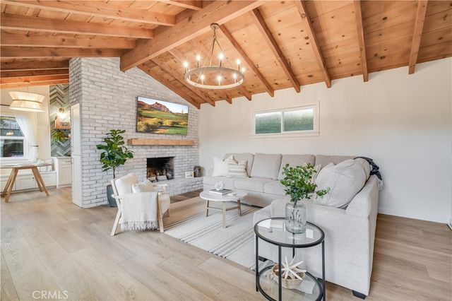 325 W Avenida Palizada, San Clemente, CA 92672