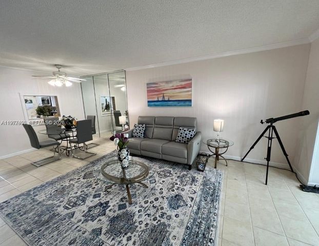 1501 S Ocean Blvd 211, Lauderdale By The Sea, FL 33062