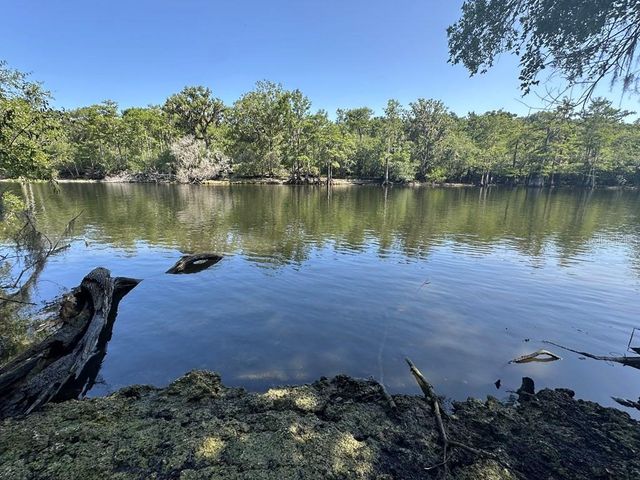 2410 NW 117TH PL, Branford, FL 32008