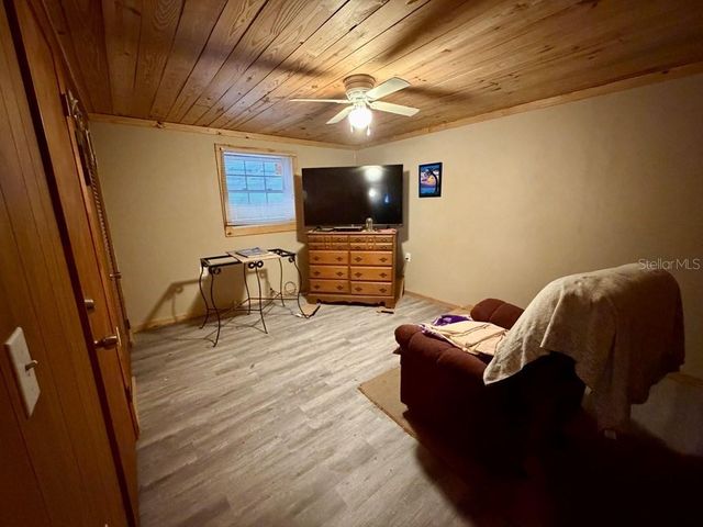 2410 NW 117TH PL, Branford, FL 32008