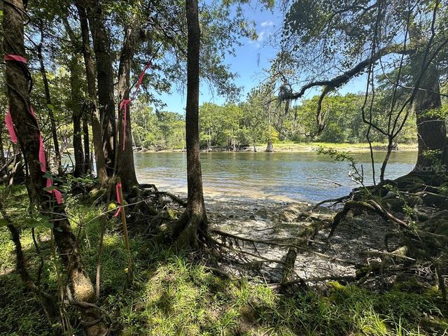 2410 NW 117TH PL, Branford, FL 32008