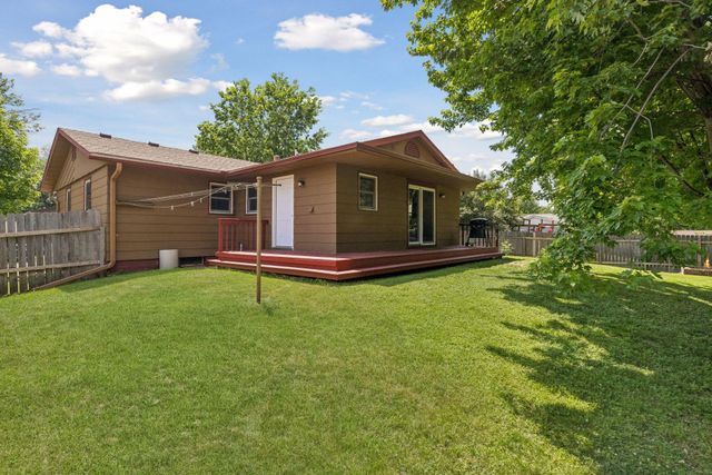 1334 17th Street W, Hastings, MN 55033