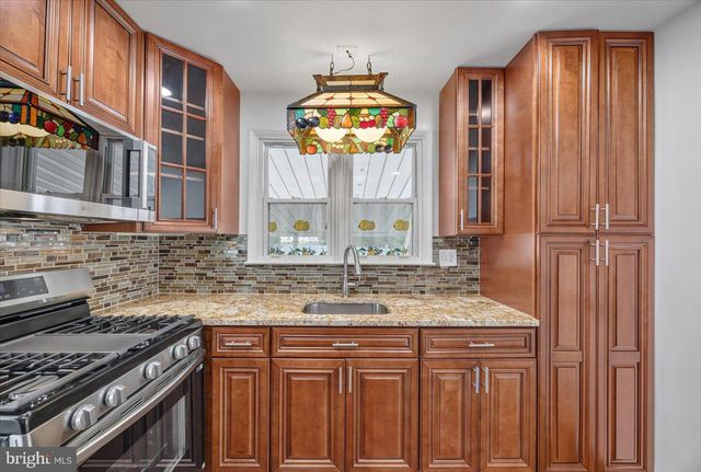 432 MADINGLEY RD, Linthicum Heights, MD 21090