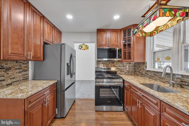 432 MADINGLEY RD, Linthicum Heights, MD 21090