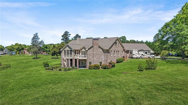 428 Fox Valley Drive, Monroe, GA 30656