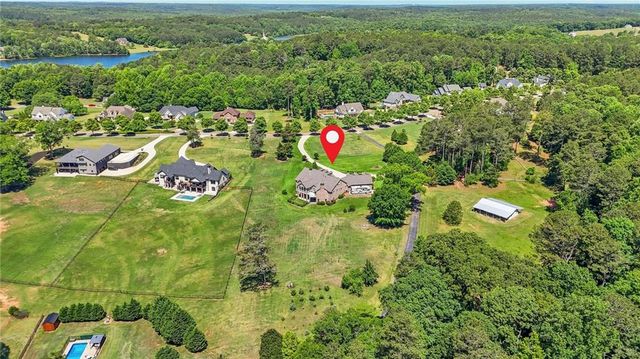 428 Fox Valley Drive, Monroe, GA 30656