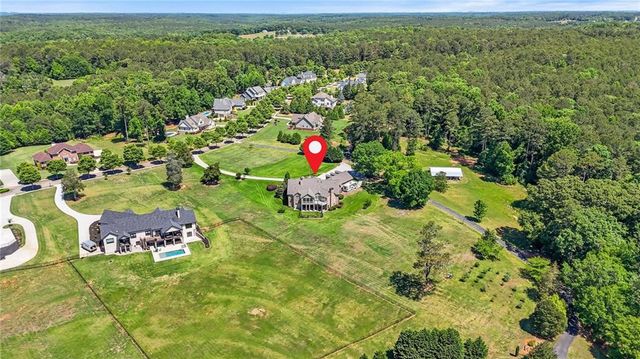 428 Fox Valley Drive, Monroe, GA 30656