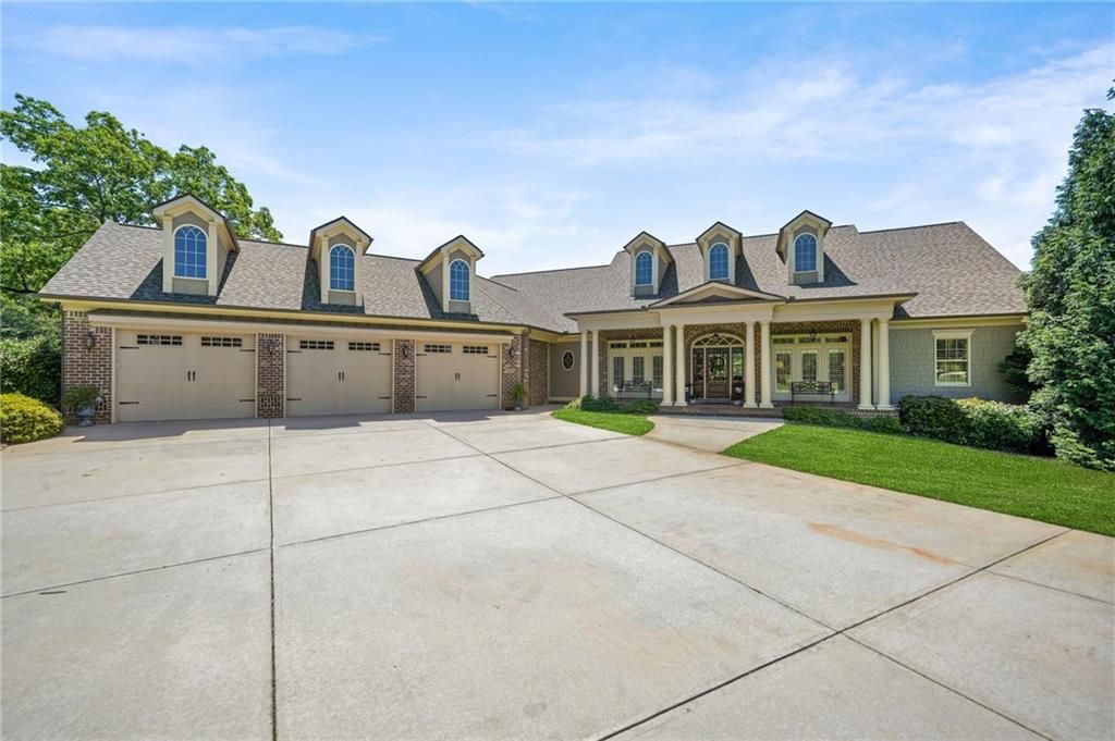 428 Fox Valley Drive, Monroe, GA 30656