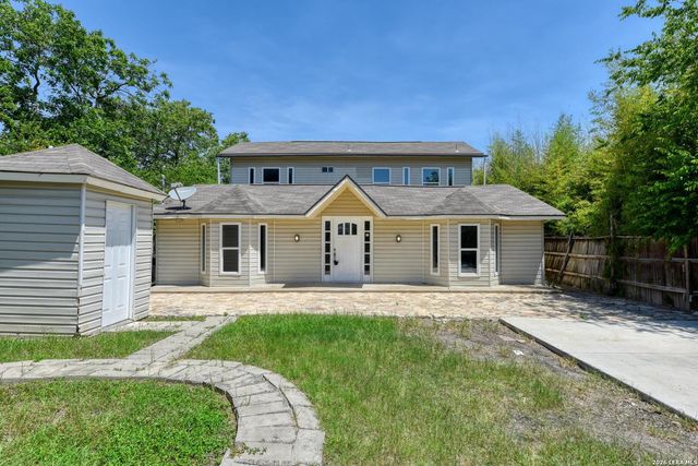 131 Sidney, San Antonio, TX 78203