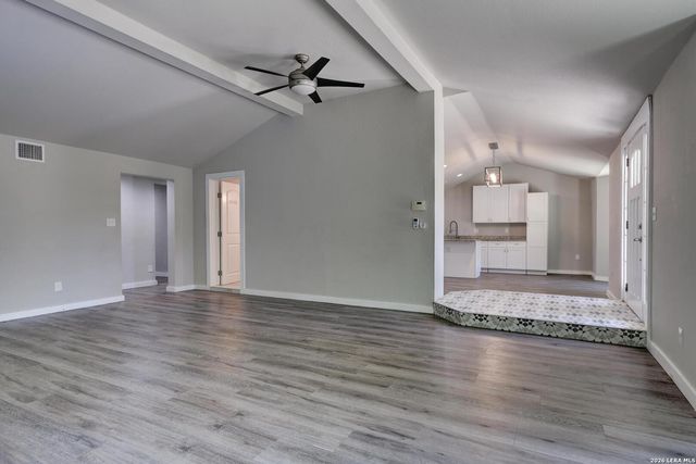 131 Sidney, San Antonio, TX 78203