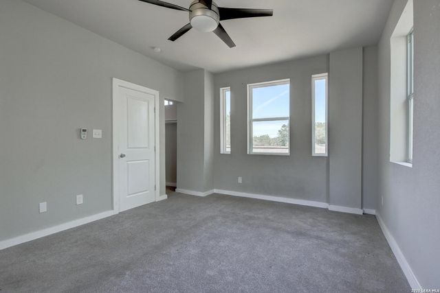 131 Sidney, San Antonio, TX 78203