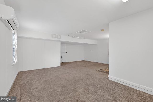 2200 TOUCHSTONE CT, Silver Spring, MD 20904