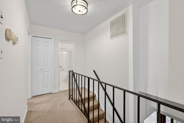 2200 TOUCHSTONE CT, Silver Spring, MD 20904