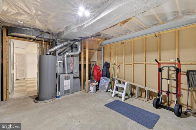 2200 TOUCHSTONE CT, Silver Spring, MD 20904