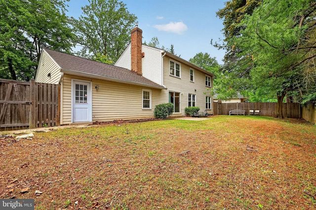 2200 TOUCHSTONE CT, Silver Spring, MD 20904