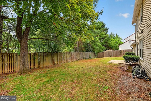 2200 TOUCHSTONE CT, Silver Spring, MD 20904