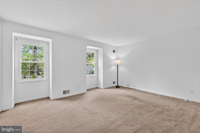 2200 TOUCHSTONE CT, Silver Spring, MD 20904