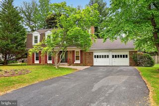 2200 TOUCHSTONE CT, Silver Spring, MD 20904