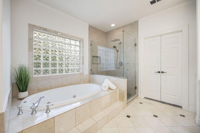 4623 Braeburn Drive, Bellaire, TX 77401