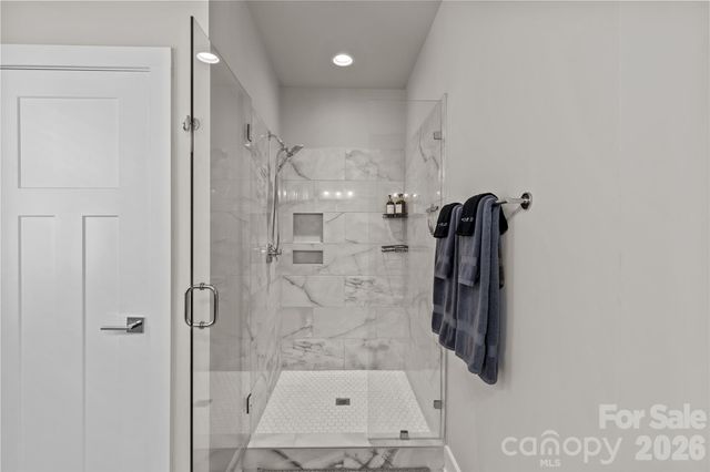 2115 Isom Street, Charlotte, NC 28208