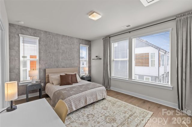 2115 Isom Street, Charlotte, NC 28208