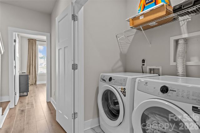 2115 Isom Street, Charlotte, NC 28208