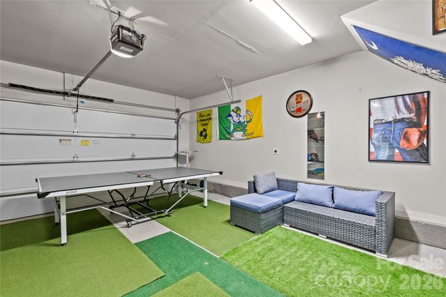 2115 Isom Street, Charlotte, NC 28208