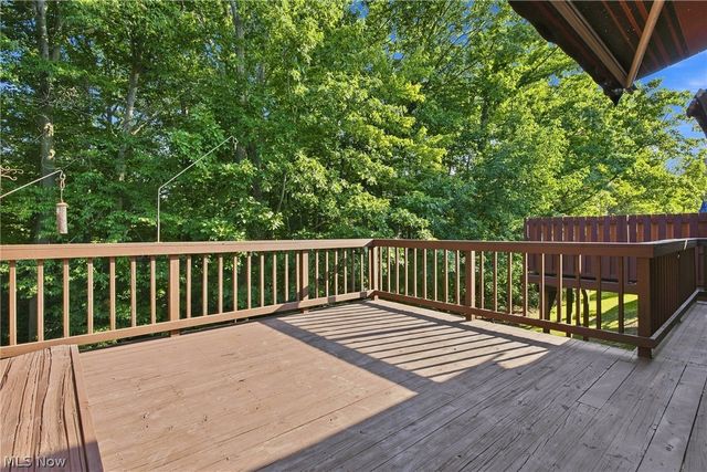 18259 Glencreek Lane, Strongsville, OH 44136