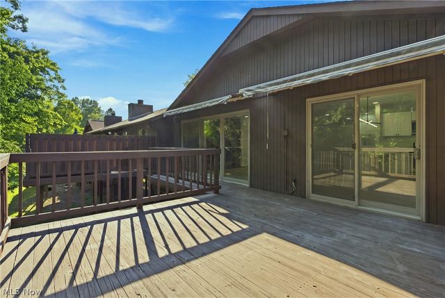 18259 Glencreek Lane, Strongsville, OH 44136