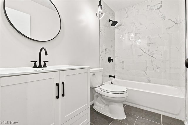 18259 Glencreek Lane, Strongsville, OH 44136