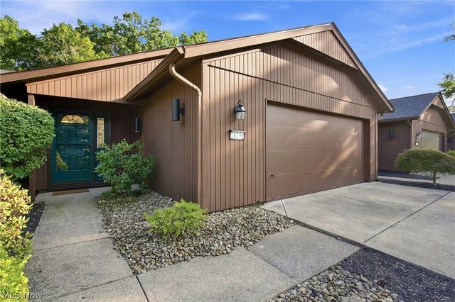 18259 Glencreek Lane, Strongsville, OH 44136