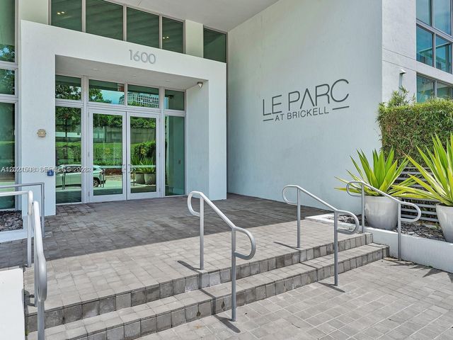 1600 SW 1 AVE 515, Miami, FL 33129